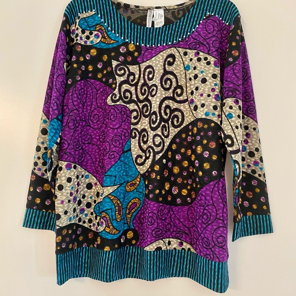 Lightweight Tunic Top First Choice 3/4 Sleeves One Size Rhinestone Neckline NWT